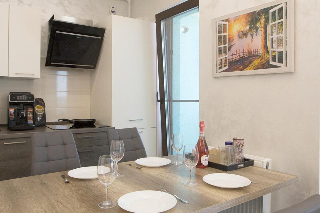 The View Apartment Navodari Exterior photo